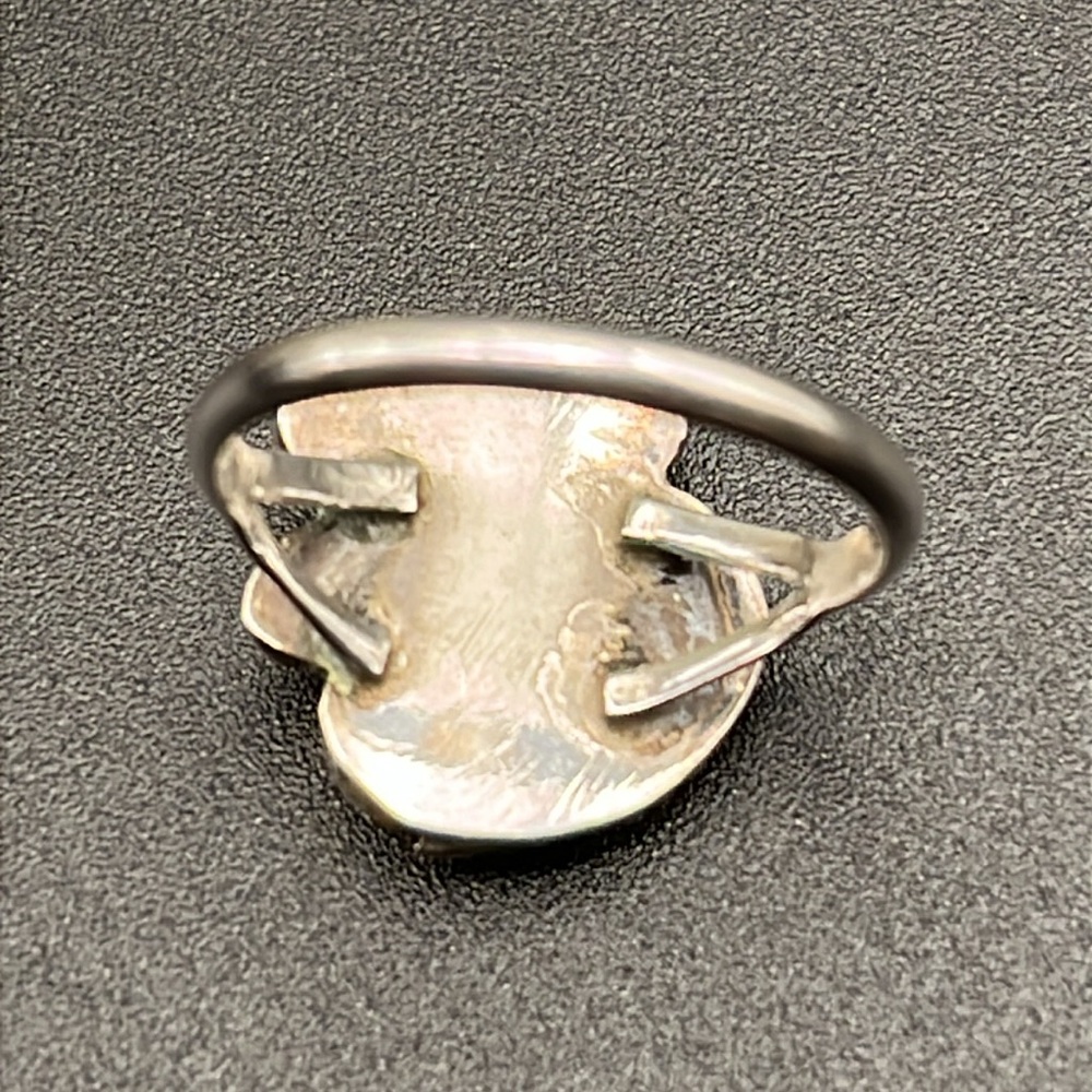Native American Coral, Turquoise and Sterling Silver split shank ring size 5.5 - Picture 6 of 9